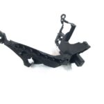 AUDİ FAR BRAKETİ SAĞ A4 2013-