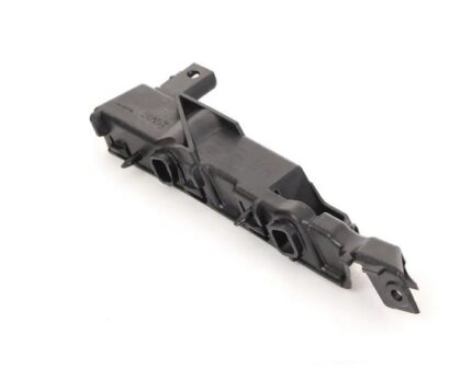 AUDİ ÖN TAMPON BRAKETİ SAĞ A6 2013-