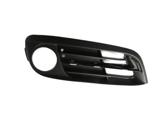 BMW ÖN TAMPON IZGARASI SAĞ F10 LCİ 2014- BMW ÖN TAMPON IZGARASI SAĞ F10 LCİ 2014-