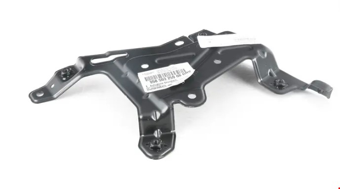 PORSCHE ÖN FAR ALT BRAKETİ SAĞ CAYENNE 2011- PORSCHE ÖN FAR ALT BRAKETİ SAĞ CAYENNE 2011-