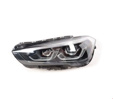 BMW ÖN FAR SOL FULL LED X1 F48 2019-