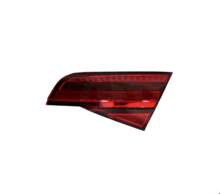 AUDİ İÇ STOP LAMBASI SAĞ A8 2014-