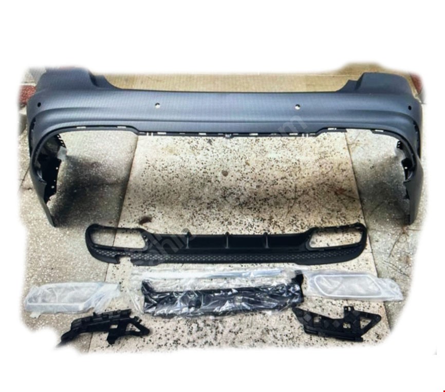 MERCEDES ARKA TAMPON KOMPLE (EGZOZ DAHİL) E63 AMG W212 2013 MERCEDES ARKA TAMPON KOMPLE (EGZOZ DAHİL) E63 AMG W212 2013