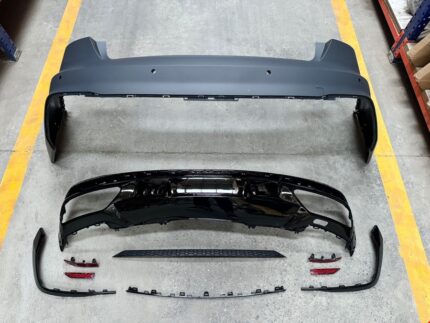 AUDİ ARKA TAMPON SET S-LİNE (SİYAH ÇITALI) A4 2020-