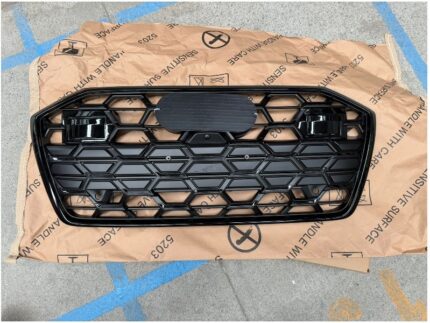 AUDİ ÖN PANJUR S-LİNE ( SİYAH ) A6 2023-