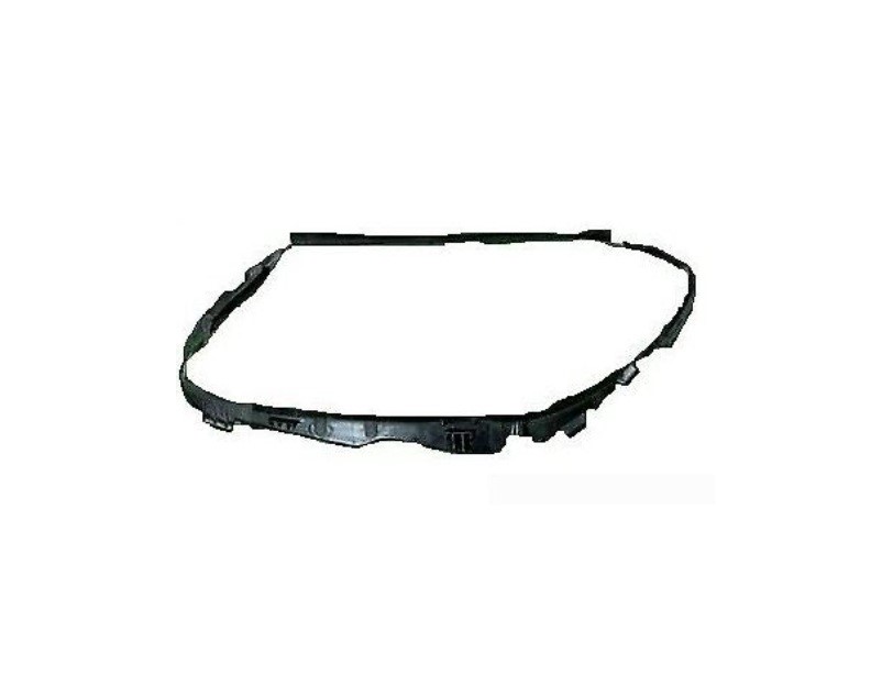 MERCEDES ÖN SOL FAR ÇERÇEVE LASTİK KAPLAMASI W205 2014- MERCEDES ÖN SOL FAR ÇERÇEVE LASTİK KAPLAMASI W205 2014-