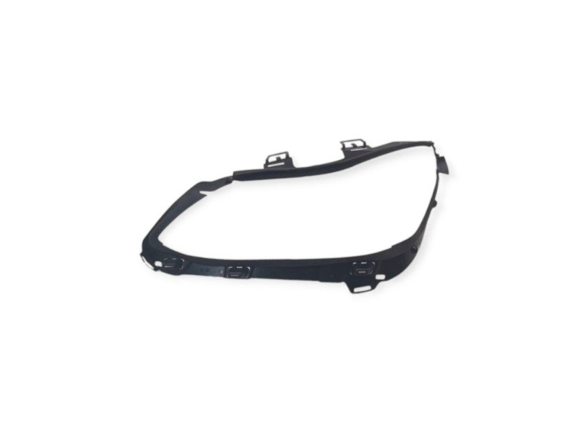 MERCEDES ÖN SOL FAR ÇERÇEVE LASTİK KAPLAMASI W212 2013- MERCEDES ÖN SOL FAR ÇERÇEVE LASTİK KAPLAMASI W212 2013-